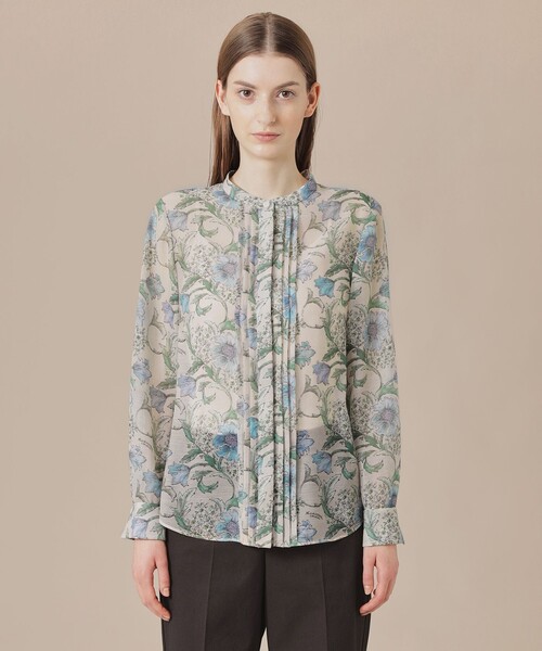 MACKINTOSH LONDON(マッキントッシュ ロンドン)の「【婦人画報掲載】【BIBURY FLOWER】ドローイングカラーバイブリーフラワーブラウス(シャツ/ブラウス・レディース・ピンク系その他2/ブルー・40/38)」の3枚目の写真
