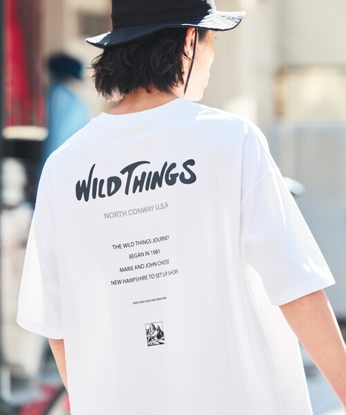 FREAK'S STORE（フリークスストア）の「限定展開 WILD THINGS×FREAK'S STORE/ワイルドシングス 別注 ビッグシルエット ロゴバックプリント クルーネック Tシャツ/リフレクタープリント（Tシャツ/カットソー・メンズ・アッシュグレー/ブラック/グレイッシュベージュ/ホワイト・SMALL/MEDIUM/LARGE）」の18枚目の写真
