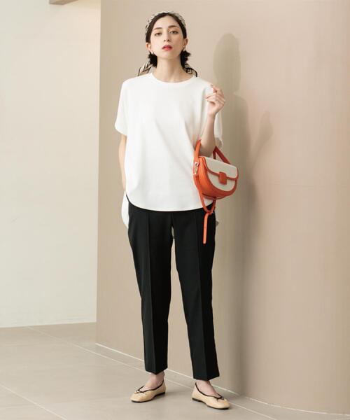 OPAQUE.CLIP（オペークドットクリップ）の「ストレッチリネンライク美脚テーパードパンツ【洗濯機洗い可/吸水速乾】（その他パンツ・レディース・ピンク/ネイビー/ブラック/ブラウン系その他・36/38/40/42）」の21枚目の写真