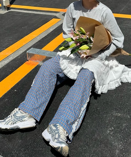 Alley Tokyo（アリートーキョー）の「コルセット切替リブTOPS（Tシャツ/カットソー・レディース・オフホワイト/グレー・FREE）」の13枚目の写真