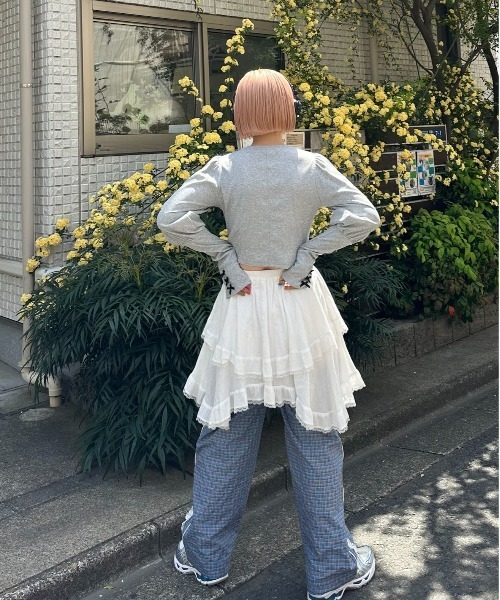 Alley Tokyo（アリートーキョー）の「コルセット切替リブTOPS（Tシャツ/カットソー・レディース・オフホワイト/グレー・FREE）」の15枚目の写真