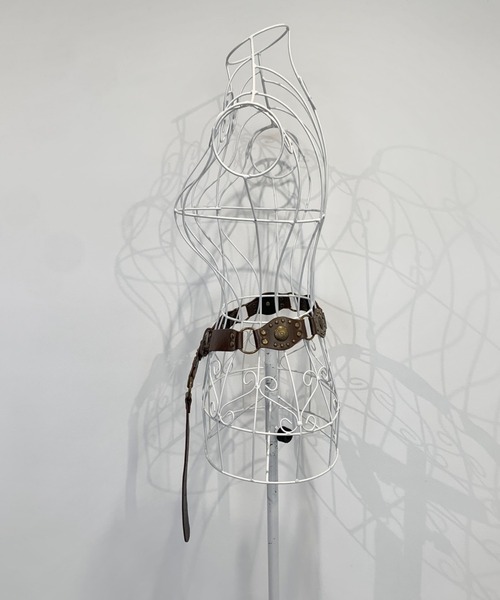 lilful（リルフル）の「グランジ ヴィンテージデザインベルト（ベルト・レディース・ブラウン・F）」の8枚目の写真