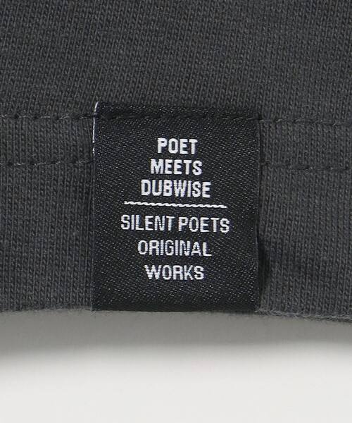 POET MEETS DUBWISE（ポエットミーツダブワイズ）の「＜POET MEETS DUBWISE＞ RISE T-Shirt/Tシャツ（Tシャツ/カットソー・メンズ・ダークグレー/ホワイト・XL/M/L）」の8枚目の写真