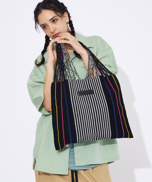 ABAHOUSE（アバハウス）の「【MOON BIRD/ムーンバード】手織りハンモックバッグ/ユニセックス（トートバッグ・メンズ・その他5/その他7/その他8/その他6/その他1/その他2/その他3/その他4・フリー）」の4枚目の写真