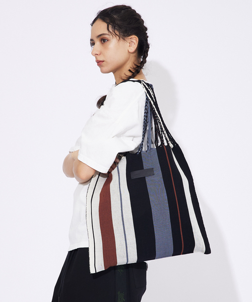 ABAHOUSE（アバハウス）の「【MOON BIRD/ムーンバード】手織りハンモックバッグ/ユニセックス（トートバッグ・メンズ・その他5/その他7/その他8/その他6/その他1/その他2/その他3/その他4・フリー）」の7枚目の写真