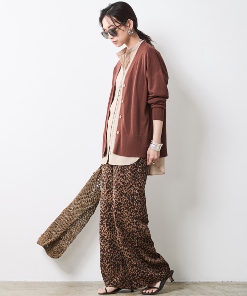CHIC STYLE(シックスタイル)の「レーヨン麻チュニックシャツ<大きいサイズ有>シックスタイル(シャツ/ブラウス・レディース・オフホワイト/ベージュ・L/M/5L/4L/3L/LL)」の15枚目の写真