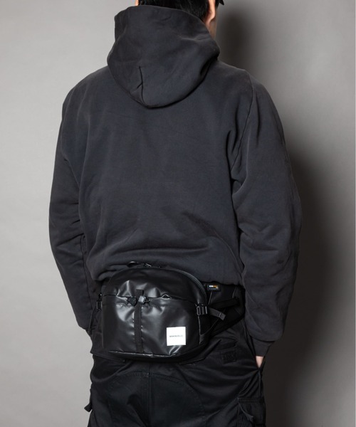 MAKAVELIC（マキャベリック）の「【MAKAVELIC】Forest Waist Bag（ボディバッグ/ウエストポーチ・メンズ・ブラック・FREE）」の5枚目の写真