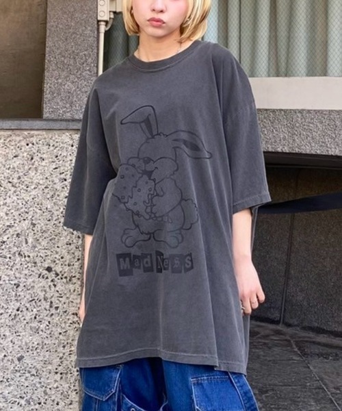 Candy Stripper(キャンディストリッパー)の「MAD NESS BIG Tシャツ(Tシャツ/カットソー・レディース・オフホワイト/ミント/ブラック・FREE)」の2枚目の写真