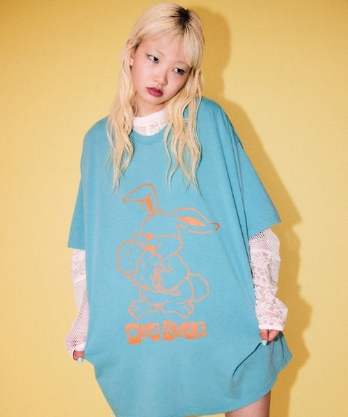 Candy Stripper(キャンディストリッパー)の「MAD NESS BIG Tシャツ(Tシャツ/カットソー・レディース・オフホワイト/ミント/ブラック・FREE)」の4枚目の写真