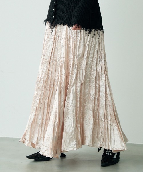 Clum(クルム)の「Crinkle flare long skirt / クリンクルフレアロングスカート(スカート・レディース・ブラック/ピンクベージュ・FREE)」の21枚目の写真