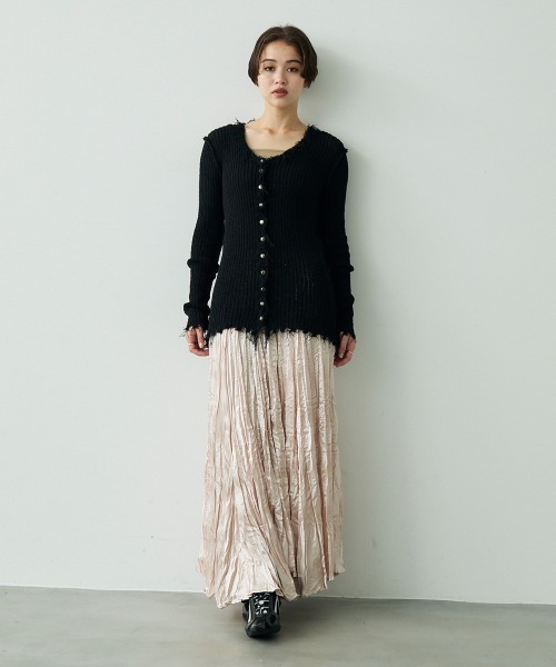 Clum(クルム)の「Crinkle flare long skirt / クリンクルフレアロングスカート(スカート・レディース・ブラック/ピンクベージュ・FREE)」の9枚目の写真