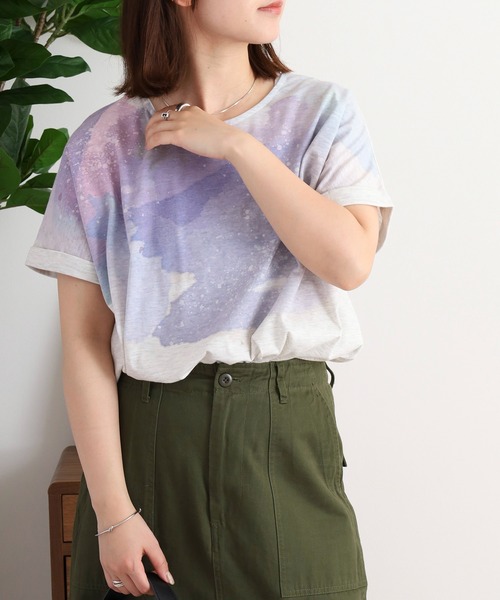 myke(ミーカ)の「myke 水彩宇宙プリントタックTシャツ(Tシャツ/カットソー・レディース・オフホワイト/ホワイト×ネイビー/杢グレー・M)」の5枚目の写真