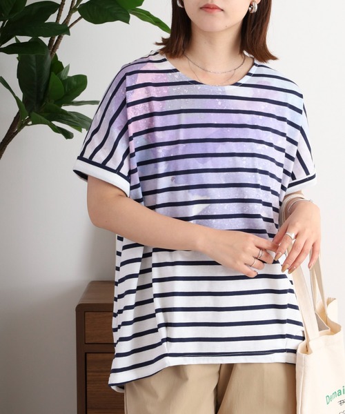 myke(ミーカ)の「myke 水彩宇宙プリントタックTシャツ(Tシャツ/カットソー・レディース・オフホワイト/ホワイト×ネイビー/杢グレー・M)」の19枚目の写真