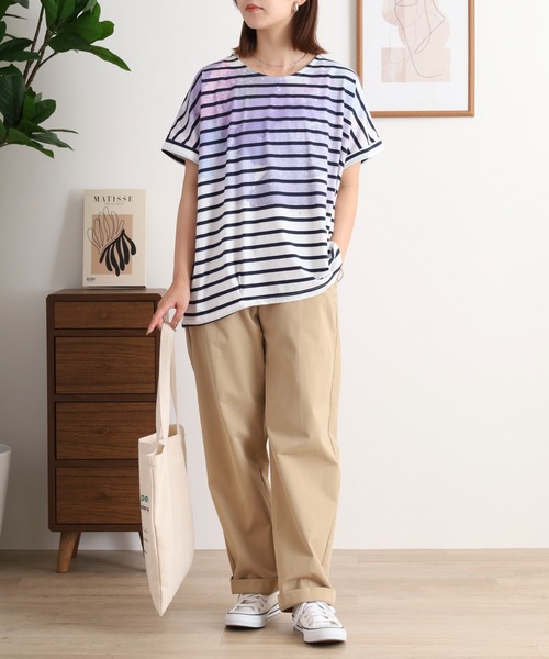 myke(ミーカ)の「myke 水彩宇宙プリントタックTシャツ(Tシャツ/カットソー・レディース・オフホワイト/ホワイト×ネイビー/杢グレー・M)」の22枚目の写真