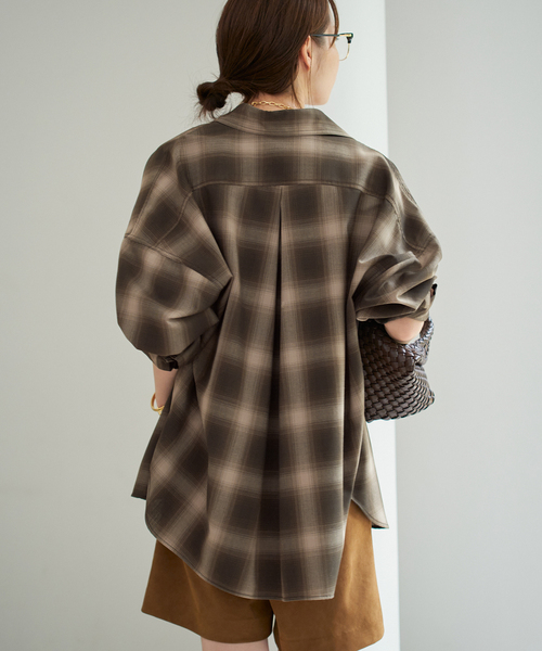 plage(プラージュ)の「OMBRE CHECK シャツ(シャツ/ブラウス・レディース・ブラウン・FREE)」の7枚目の写真