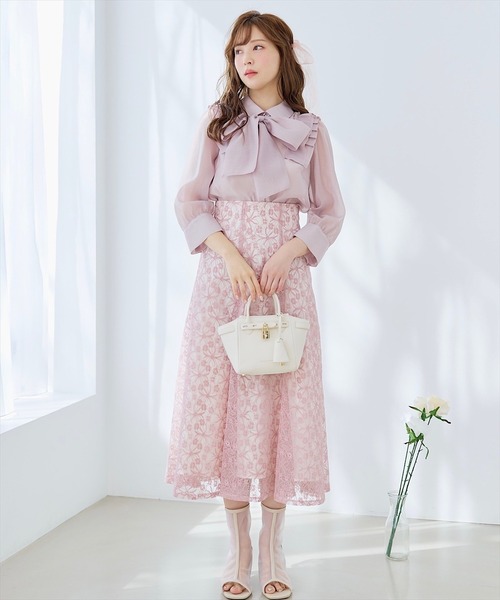 SWINGLE（スウィングル）の「【日本製】シャイニーフラワーレーススカート（スカート・レディース・ピンク/ネイビー/ベージュ・MEDIUM/SMALL）」の13枚目の写真