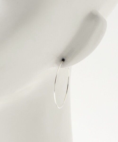 UNITED ARROWS(ユナイテッドアローズ)の「SILVER925 フープピアス(ピアス(両耳用)・レディース・シルバー・FREE)」の6枚目の写真