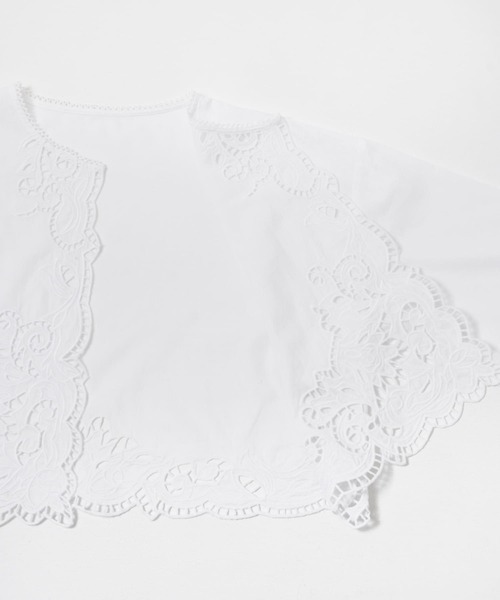 新品　お値下げ　URBAN RESRCH カットワークレース 黒ブラウス セール】カットワークレース刺繍ブラウス（シャツ/ブラウス