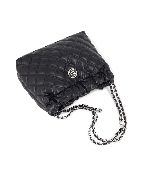 GYDA（ジェイダ）の「GYDA(ジェイダ)チェーントートバッグ GY-B356 ダブルキルティング（トートバッグ・レディース・アイボリー/ブラック/レッド・FREE）」の7枚目の写真