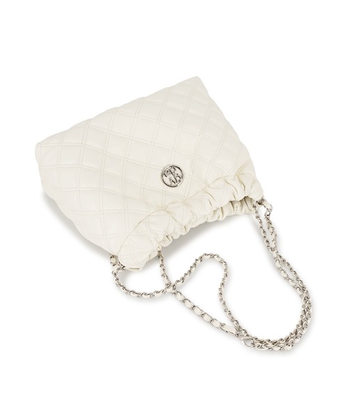 GYDA（ジェイダ）の「GYDA(ジェイダ)チェーントートバッグ GY-B356 ダブルキルティング（トートバッグ・レディース・アイボリー/ブラック/レッド・FREE）」の12枚目の写真