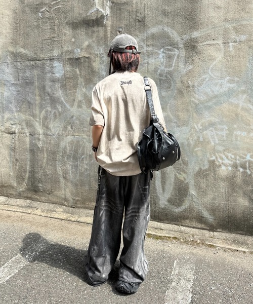 ATMARK(アットマーク)の「《2サイズ展開 / UNISEX 》オーバーサイズ スプレー加工 アソートT(Tシャツ/カットソー・メンズ・ブラック/グレー/ベージュ/ブラック系1・MEDIUM/LARGE)」の10枚目の写真