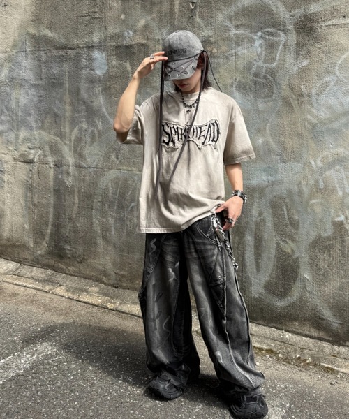 ATMARK(アットマーク)の「《2サイズ展開 / UNISEX 》オーバーサイズ スプレー加工 アソートT(Tシャツ/カットソー・メンズ・ブラック/グレー/ベージュ/ブラック系1・MEDIUM/LARGE)」の6枚目の写真