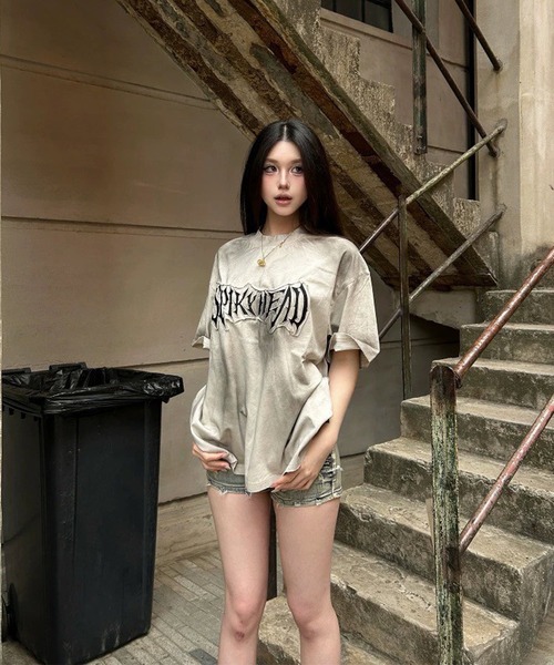 ATMARK(アットマーク)の「《2サイズ展開 / UNISEX 》オーバーサイズ スプレー加工 アソートT(Tシャツ/カットソー・メンズ・ブラック/グレー/ベージュ/ブラック系1・MEDIUM/LARGE)」の13枚目の写真