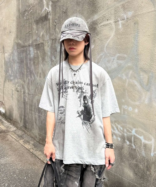 ATMARK(アットマーク)の「《2サイズ展開 / UNISEX 》オーバーサイズ スプレー加工 アソートT(Tシャツ/カットソー・メンズ・ブラック/グレー/ベージュ/ブラック系1・MEDIUM/LARGE)」の22枚目の写真