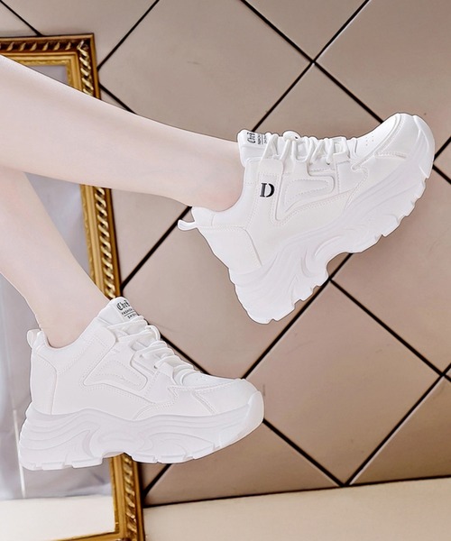 Lace Ladies(レースレディース)の「ワンカラー ナローストラップ 厚底 ダッド スニーカー(スニーカー・レディース・ホワイト/ブラック・22.5cm/23cm/23.5cm/24cm/24.5cm/25cm)」の14枚目の写真