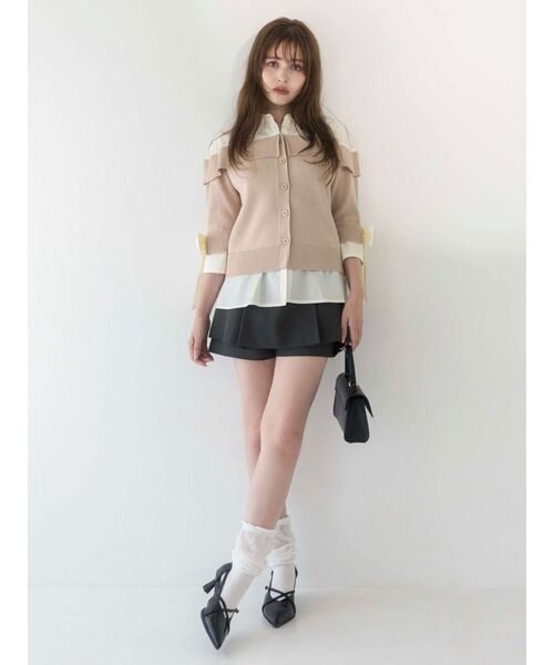 dazzlin（ダズリン）の「シャツレイヤードライクニットトップス（ニット/セーター・レディース・ベージュ/グレー/ブラック・FREE）」の7枚目の写真