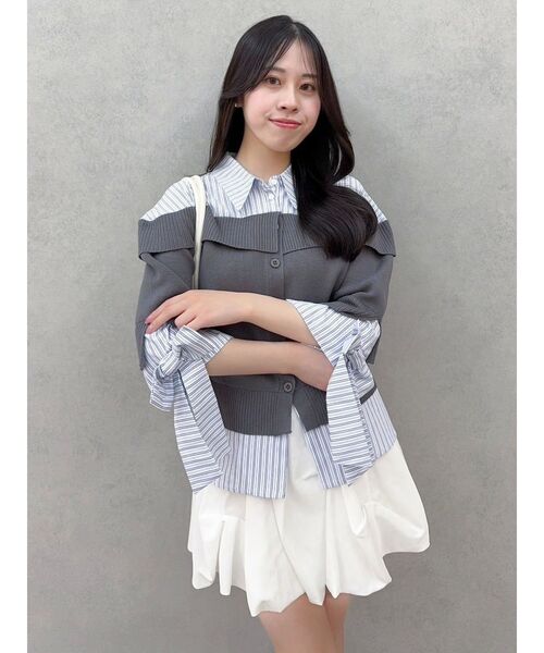 dazzlin（ダズリン）の「シャツレイヤードライクニットトップス（ニット/セーター・レディース・ベージュ/グレー/ブラック・FREE）」の17枚目の写真