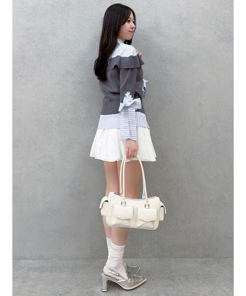 dazzlin（ダズリン）の「シャツレイヤードライクニットトップス（ニット/セーター・レディース・ベージュ/グレー/ブラック・FREE）」の19枚目の写真