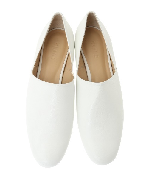 SIDE CUT STACKED HEEL FLAT SHOES（パンプス）｜CLANE（クラネ