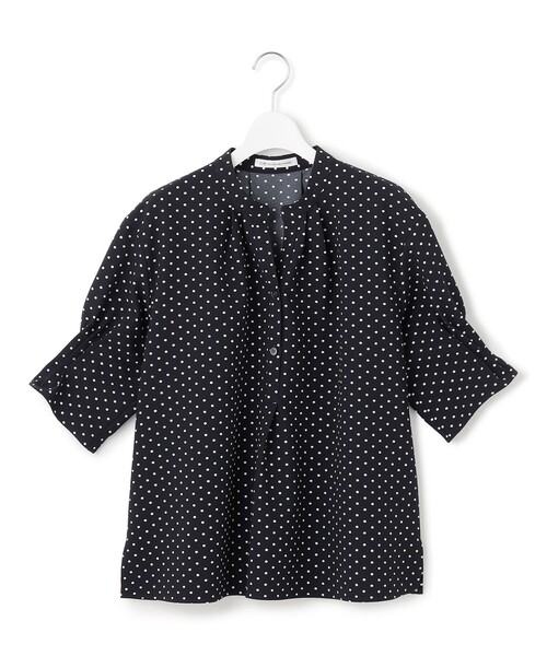 23区 L(ニジュウサンクオオキイサイズ)の「ドットプリント サッカー ブラウス(シャツ/ブラウス・レディース・ベージュ系1/ネイビー系1/ブラック系1/ブラウン系/ネイビー系・44/46/48)」の16枚目の写真