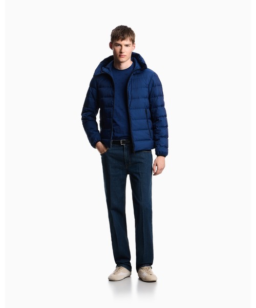 EMPORIO ARMANI（エンポリオアルマーニ）の「【エンポリオ アルマーニ】ストレートフィットジーンズ J76 ストレッチデニム ロゴポケット（デニムパンツ・メンズ・ブルー・33inch/32inch/31inch/30inch/29inch）」の2枚目の写真