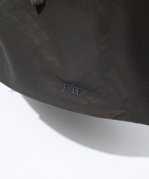 F/CE. エフシーイー テクスチャード ツイル 3ポイント スリンガー バッグ F/CE. TEXTURED TWILL 3 POINTS SLINGER BAG / エフシーイー