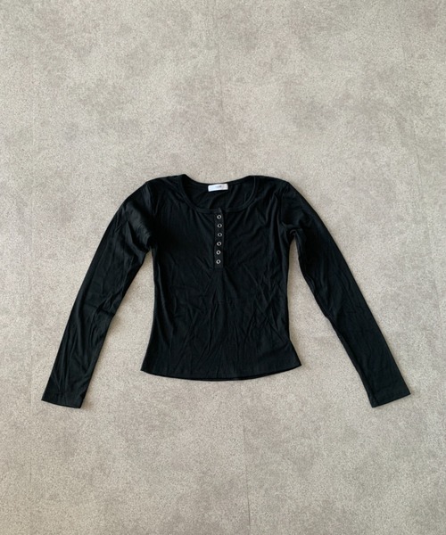 SHEPP(シープ)の「【累計お気に入り9500人突破】ヘンリーネック スリムフィット ロンT/26春夏(Tシャツ/カットソー・レディース・オートミール/ブラック/ホワイト・S/M)」の16枚目の写真