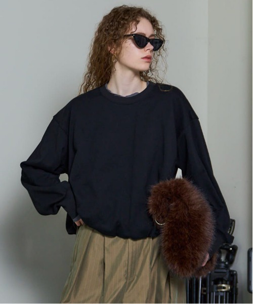 MAISON SPECIAL（メゾンスペシャル）の「Balloon Short Sweatshirt/バルーンショートスウェット（スウェット・レディース・ホワイト/ブラック/ボルドー・FREE）」の3枚目の写真