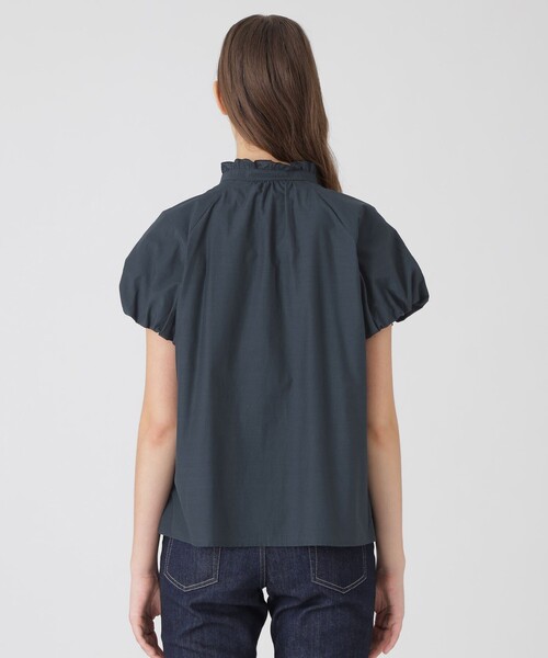 BLUE LABEL CRESTBRIDGE(ブルーレーベルクレストブリッジ)の「ドライクリアシャンブレーフリルブラウス(シャツ/ブラウス・レディース・ダークネイビー/オフホワイト・38/36)」の10枚目の写真