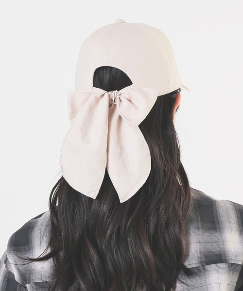 Honeys（ハニーズ）の「バックリボンキャップ（キャップ・レディース・ピンク/アイボリー/グレー・FREE）」の2枚目の写真