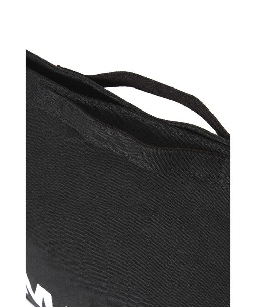 MHL.（エムエイチエル）の「HEAVY COTTON CANVAS（ショルダーバッグ・レディース・ブラック・FREE）」の4枚目の写真