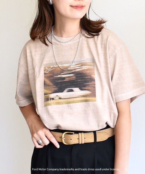 GOOD ROCK SPEED(グッドロックスピード)の「【SHIPS別注】GOOD ROCK SPEED: FORD TEE(Tシャツ/カットソー・レディース・ブラック/ホワイト/ベージュ・ONE SIZE)」の3枚目の写真