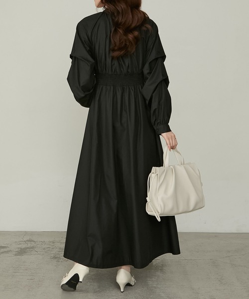 Cherir Mignon（シェリルミニョン）の「【Cherir Mignon】- Silhouette Couture -タックスリーブスキッパーギャザーシャツワンピース（ワンピース・レディース・ブラック/チャコールグレー/ホワイト・M/S）」の22枚目の写真