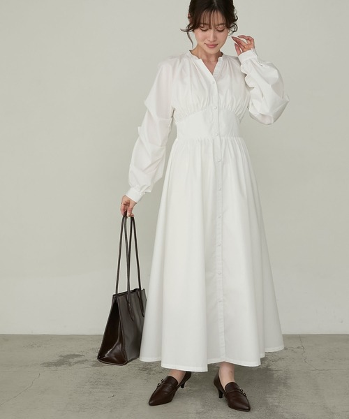 Cherir Mignon（シェリルミニョン）の「【Cherir Mignon】- Silhouette Couture -タックスリーブスキッパーギャザーシャツワンピース（ワンピース・レディース・ブラック/チャコールグレー/ホワイト・M/S）」の5枚目の写真