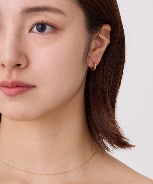 CALIN STANDARD(カリンスタンダード)の「◆金属アレルギー対応◆◆made in japan◆【高品質ポスト】ダブルライン ジルコニアセラミックポストピアス(ピアス(両耳用)・レディース・シルバー/ゴールド/ピンクゴールド・FREE)」の7枚目の写真