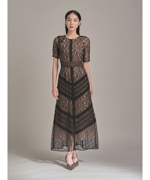 LAGUNAMOON（ラグナムーン）の「LADYカッティングコンフォートパンプス（パンプス・レディース・ゴールド/シルバー・X-SMALL/MEDIUM/SMALL）」の3枚目の写真