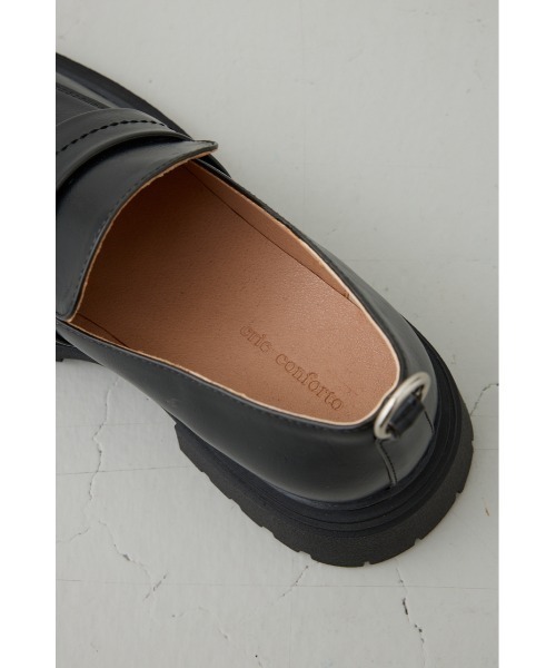 crie conforto（クリーコンフォルト）の「バックリングプラットフォームローファー　靴（ローファー・レディース・ブラウン/ブラック・SMALL/MEDIUM/LARGE/LL）」の13枚目の写真