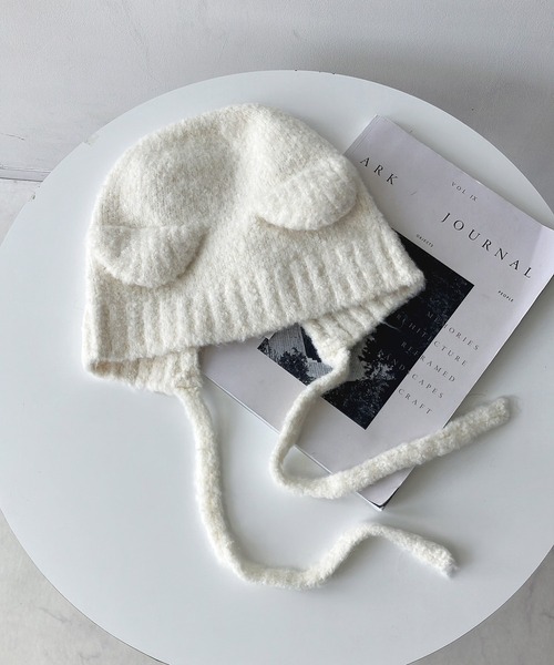 AS KNOW AS plus(アズノゥアズプラス)の「くま耳ボンネットビーニー / くま耳ニット帽(ニットキャップ/ビーニー・レディース・アイボリー/ブラック/グレー/ブラウン/ベージュ・FREE)」の2枚目の写真