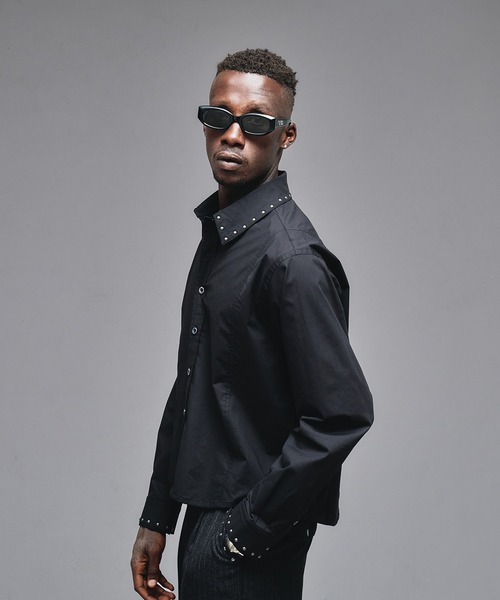 ANDER HUNK（アンダーハンク）の「Studs Design Double-cuffs Shirt / スタッズデザインダブルカフスシャツ（シャツ/ブラウス・メンズ・ブラック/ホワイト・MEDIUM/LARGE）」の5枚目の写真