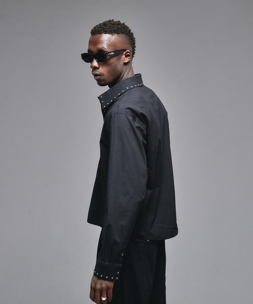 ANDER HUNK（アンダーハンク）の「Studs Design Double-cuffs Shirt / スタッズデザインダブルカフスシャツ（シャツ/ブラウス・メンズ・ブラック/ホワイト・MEDIUM/LARGE）」の11枚目の写真